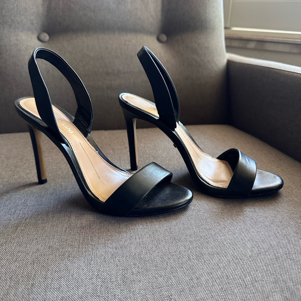 Gianni Bini Black Strappy Heels size 6.5